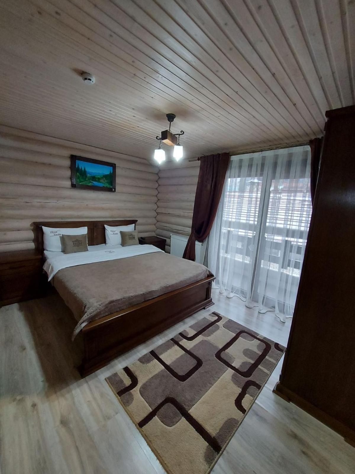 Guest House Turda Μπούκοβελ Δωμάτιο φωτογραφία